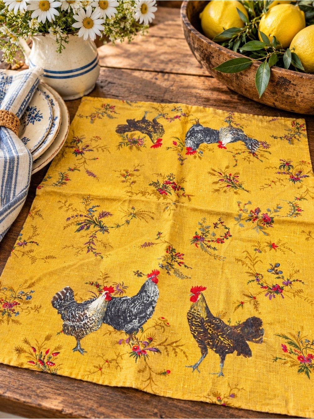 Williams Sonoma M. Cage Tuscan Rooster 100% Linen Placemats Yellow Gold Set of 2